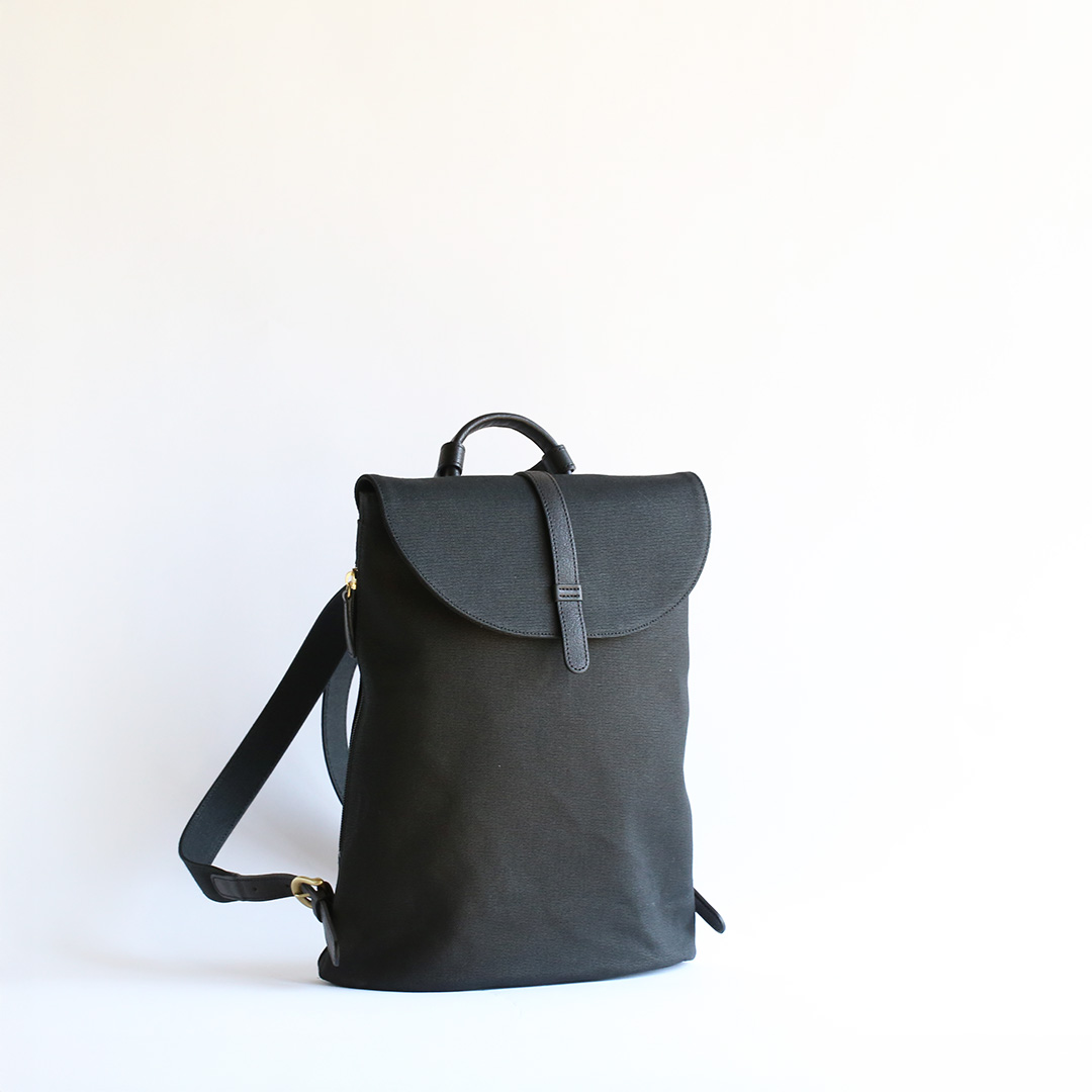 8号帆布リュック全体