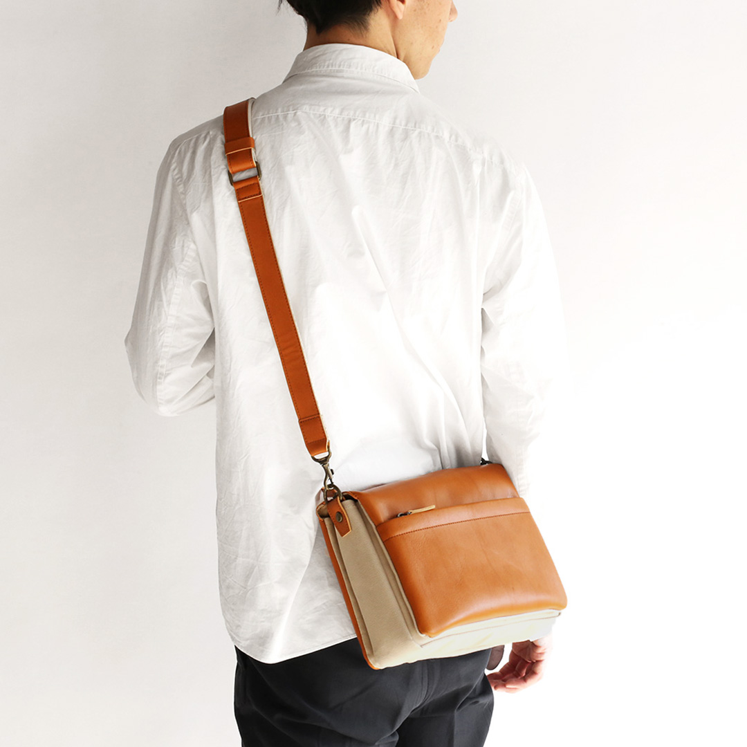 3層式ショルダーバッグ ダブルフェイス仕様