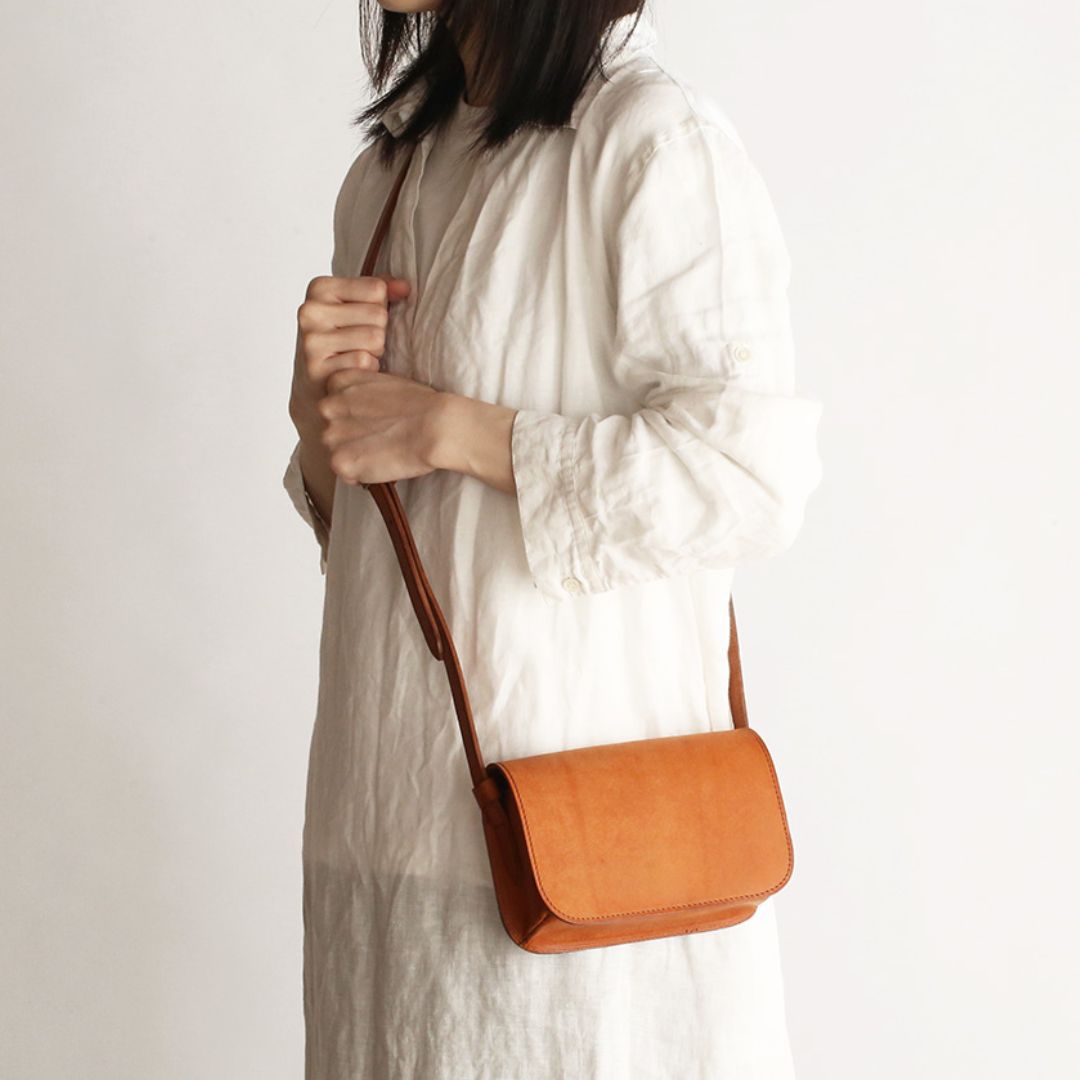 マルゴーミニショルダーバッグ モデル着用