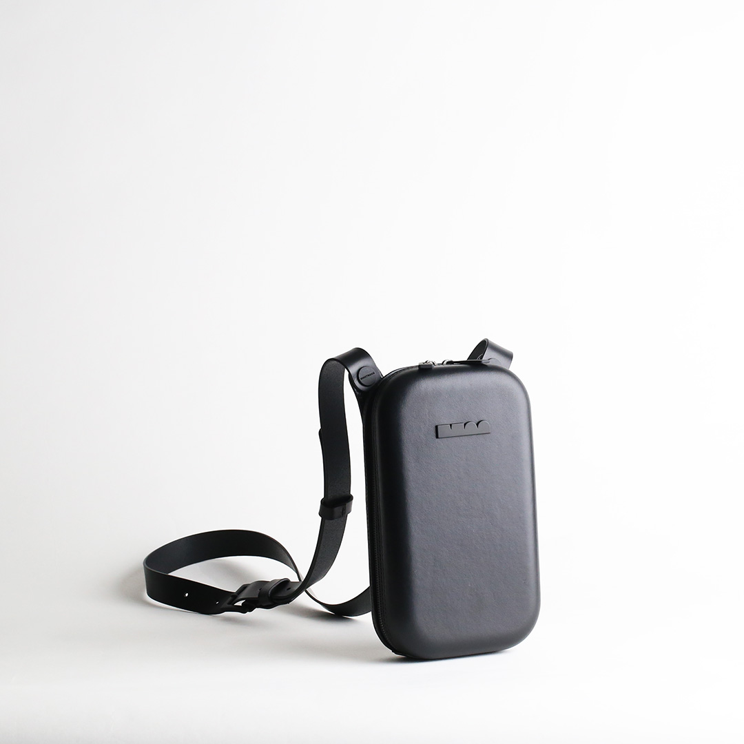 MONTBOOK Tondo トラベルポーチ 全体