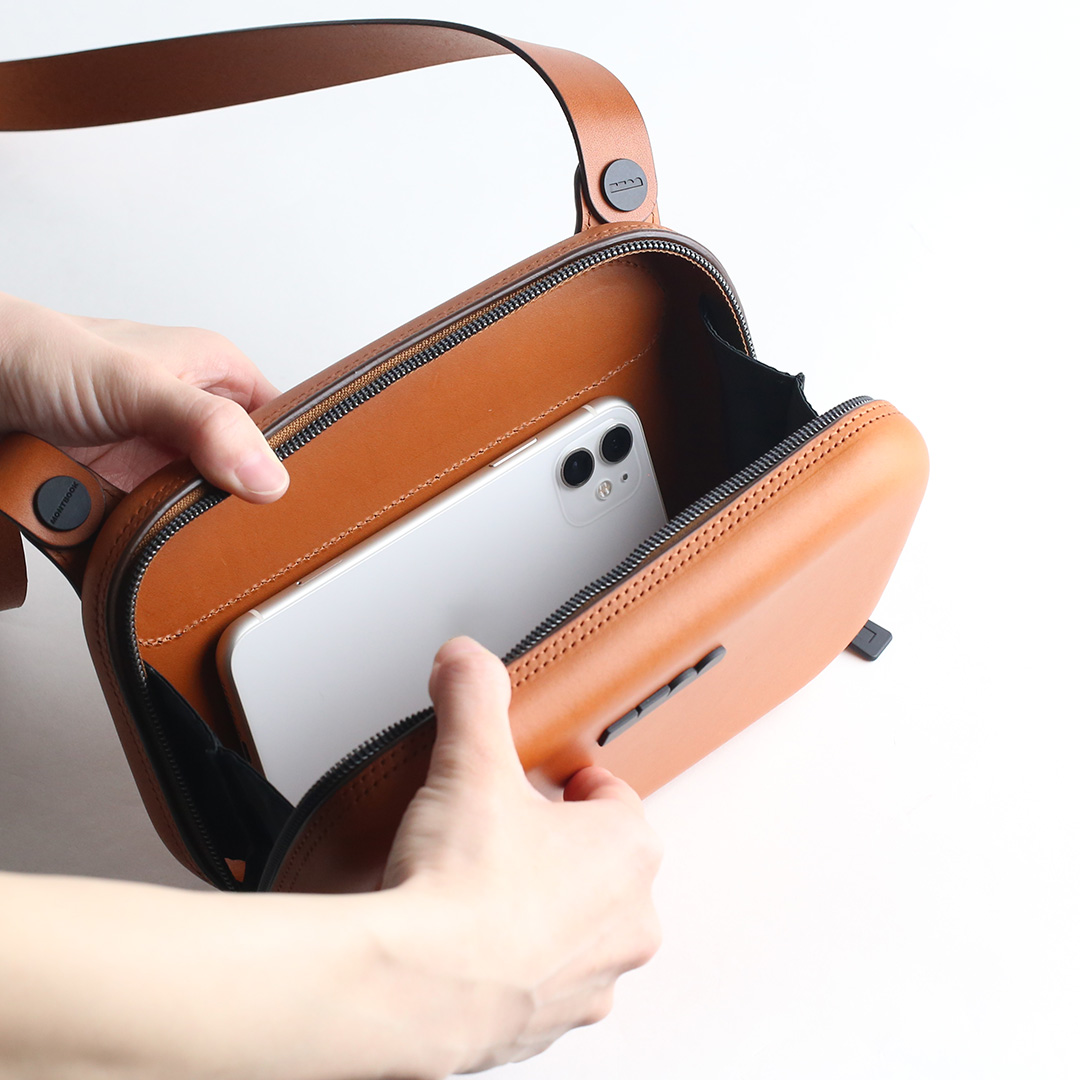 MONTBOOK Tondo トラベルポーチ(横) 収納力 