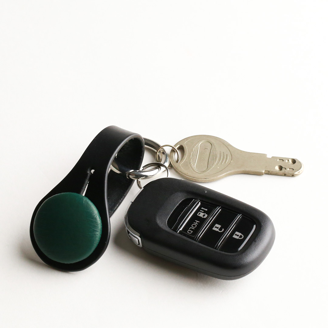 MONTBOOK Tondo ボタンキーチェーン 全体