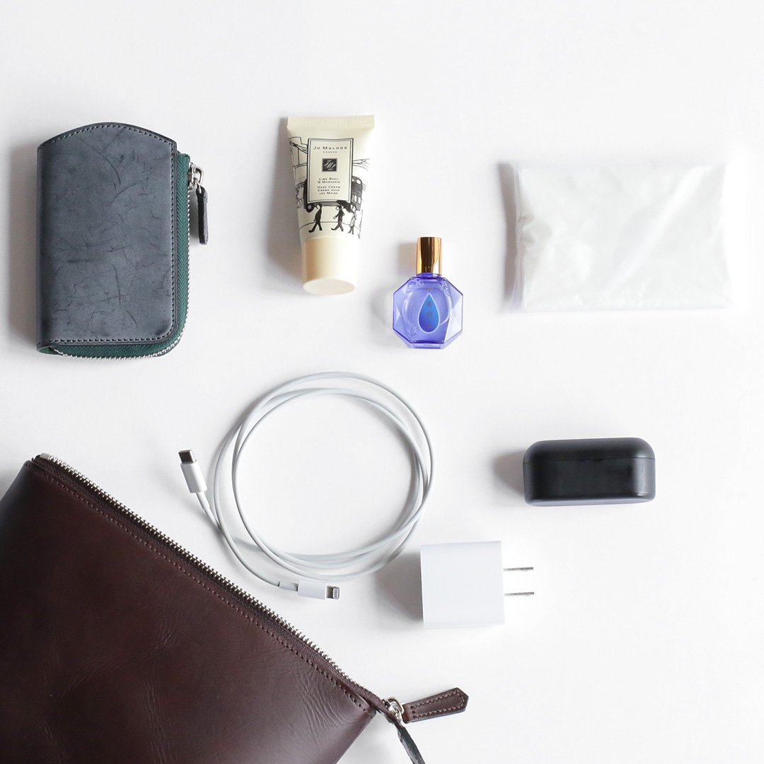 NENKE（ネンケ）レザーポーチ 内容量