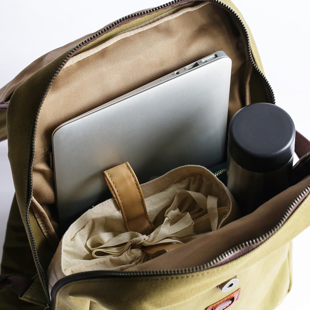 撥水パラフィン帆布スマートリュック メイン収納