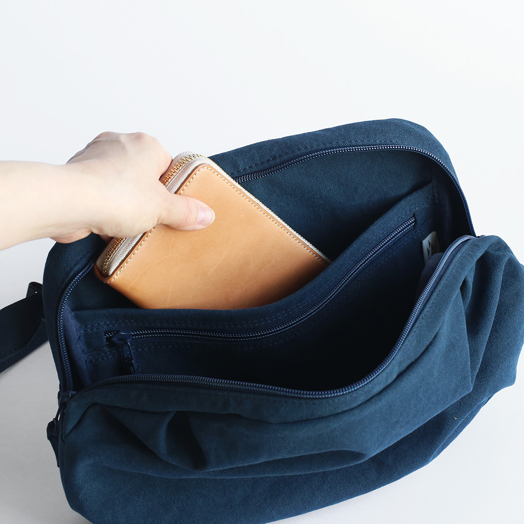 【洗えるカバン】スリングバッグ 内装のオープンポケット