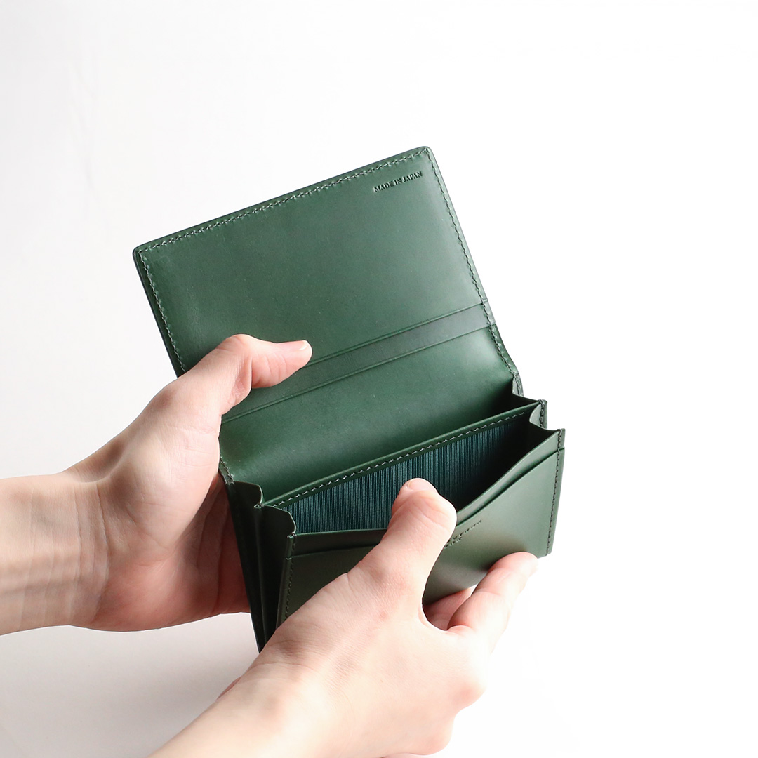 Limen（リメン）名刺入れ メイン収納とポケット