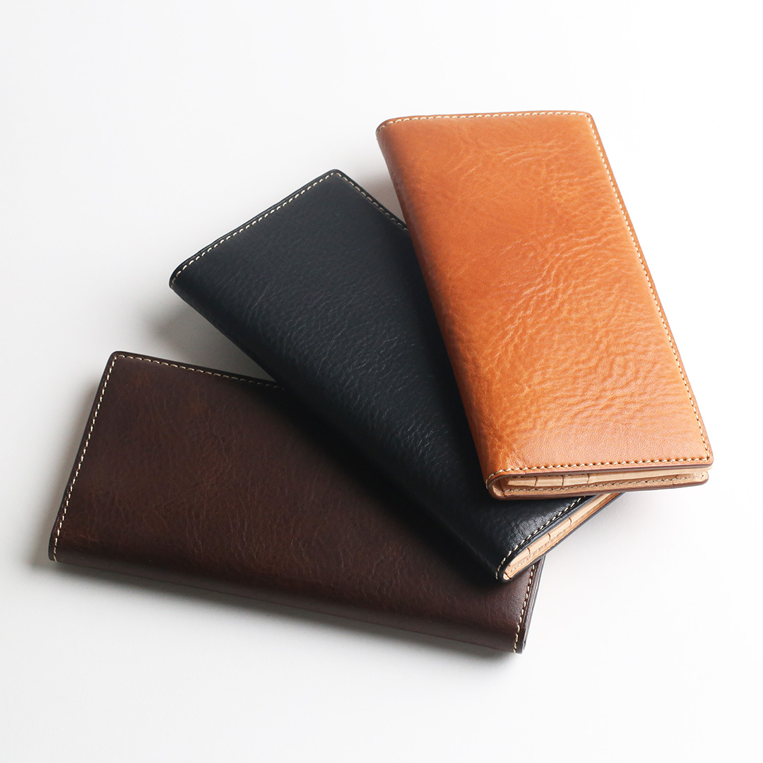 栃木レザー・オイルバケッタの長財布(束入れ)の表革